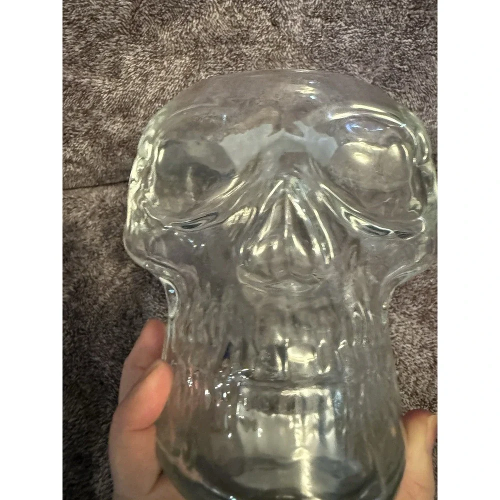 Bath and Body Works  Multi Color Light Up Glass Skull Pedestal 3 Wick Holder. - Picture 6 of 6